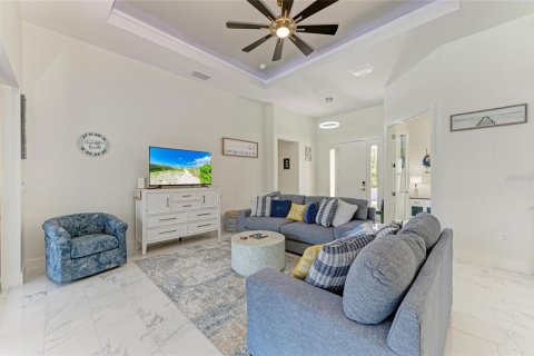 Villa ou maison à louer à Englewood, Floride: 5 chambres, 223.99 m2 № 1749266 - photo 15
