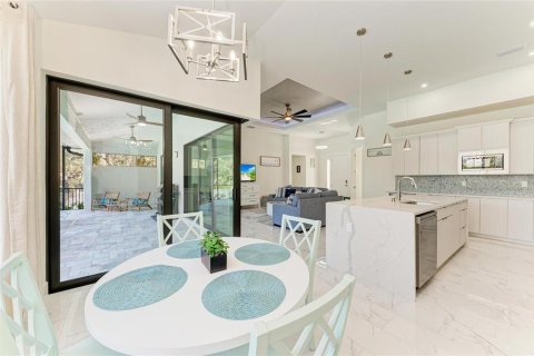 Villa ou maison à louer à Englewood, Floride: 5 chambres, 223.99 m2 № 1749266 - photo 21