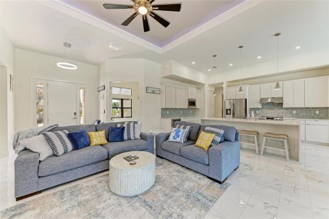 Villa ou maison à louer à Englewood, Floride: 5 chambres, 223.99 m2 № 1749266 - photo 14