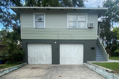 Apartment in Saint Petersburg, Florida 2 bedrooms, 69.68 sq.m. № 2205384