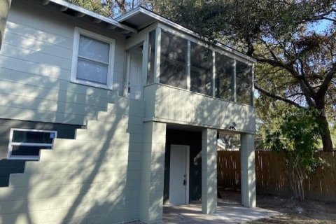 Apartamento en alquiler en Saint Petersburg, Florida, 2 dormitorios, 69.68 m2 № 2205384 - foto 2