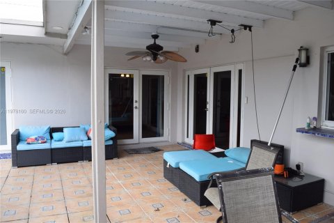 Casa en venta en Hollywood, Florida, 3 dormitorios, 199.46 m2 № 2078950 - foto 29