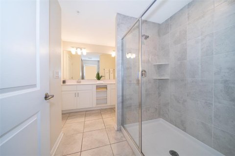 Купить кондоминиум в Киссимми, Флорида 6 комнат, 123.47м2, № 2144059 - фото 12