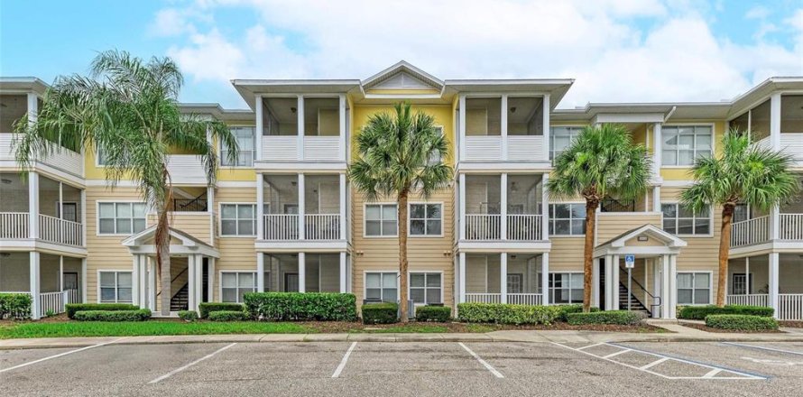 Condo in Bradenton, Florida, 2 bedrooms № 2095540