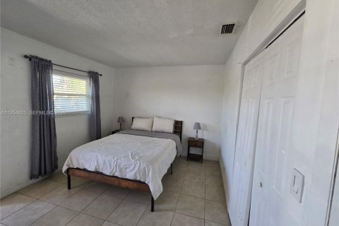 Condominio en venta en Oakland Park, Florida, 2 dormitorios, 60.39 m2 № 2010533 - foto 26