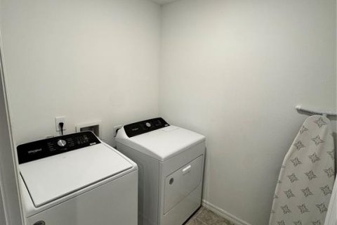Touwnhouse à vendre à Orlando, Floride: 3 chambres, 137.59 m2 № 1884501 - photo 19