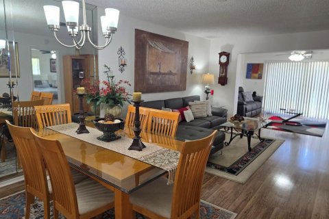 Villa ou maison à vendre à Delray Beach, Floride: 2 chambres, 106.65 m2 № 2017017 - photo 3