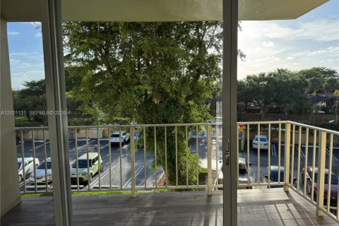 Condo in Miami, Florida, 1 bedroom  № 2065988