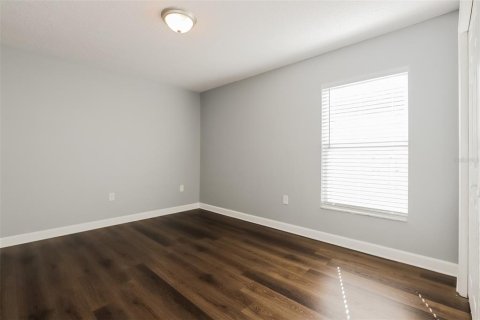 Casa en venta en Lakeland, Florida, 4 dormitorios, 222.04 m2 № 2198366 - foto 10