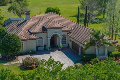 House in Dade City, Florida 3 bedrooms, 340.77 sq.m. № 1591426 - photo 7