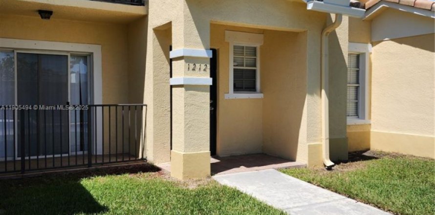 Condo à North Lauderdale, Floride, 2 chambres № 1956202