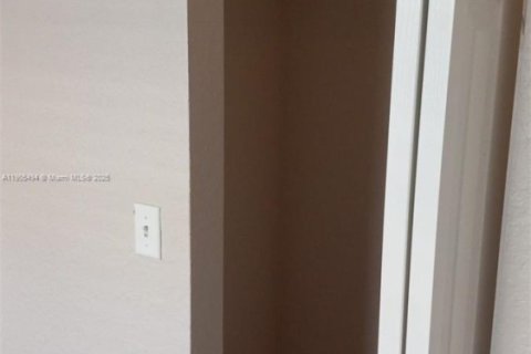 Copropriété à louer à North Lauderdale, Floride: 2 chambres, 101.08 m2 № 1956202 - photo 22