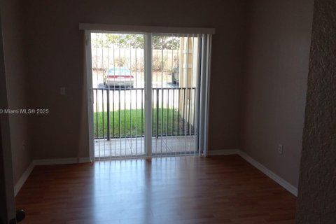 Copropriété à louer à North Lauderdale, Floride: 2 chambres, 101.08 m2 № 1956202 - photo 15