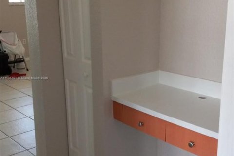 Copropriété à louer à North Lauderdale, Floride: 2 chambres, 101.08 m2 № 1956202 - photo 16