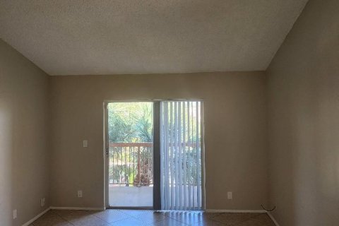 Copropriété à louer à Tamarac, Floride: 1 chambre, 68.84 m2 № 2260436 - photo 23