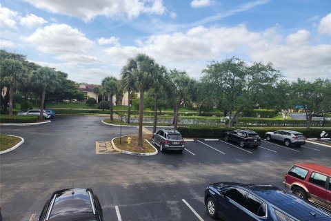 Copropriété à louer à Tamarac, Floride: 1 chambre, 68.84 m2 № 2260436 - photo 12