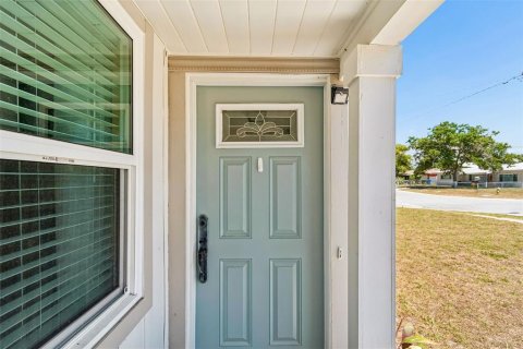 Casa en venta en Saint Petersburg, Florida, 3 dormitorios, 106.37 m2 № 2234384 - foto 9