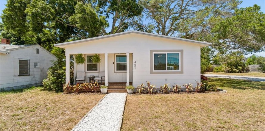 Casa en Saint Petersburg, Florida 3 dormitorios, 106.37 m2 № 2234384
