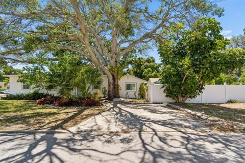 Casa en venta en Saint Petersburg, Florida, 3 dormitorios, 106.37 m2 № 2234384 - foto 5