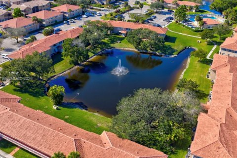 Купить кондоминиум в Корал-Спрингс, Флорида 2 спальни, 71.35м2, № 2004562 - фото 29