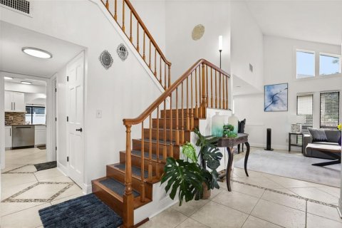 House in Orlando, Florida 3 bedrooms, 251.21 sq.m. № 2221452 - photo 7