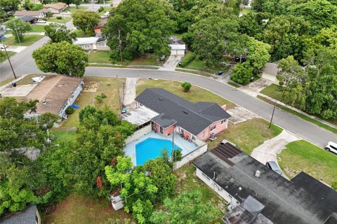 House in Orlando, Florida 4 bedrooms, 168.71 sq.m. № 1831270 - photo 27