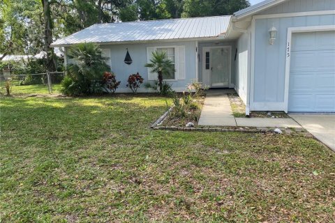 House in Port Orange, Florida 3 bedrooms, 117.06 sq.m. № 1894583 - photo 2