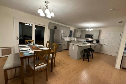 House in High Springs, Florida 3 bedrooms, 132.94 sq.m. № 1632514 - photo 4