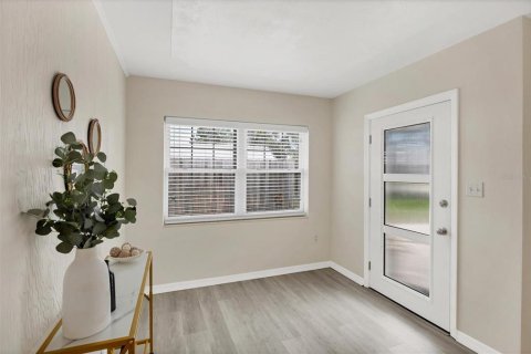 Casa en venta en Sarasota, Florida, 3 dormitorios, 137.87 m2 № 1868912 - foto 2