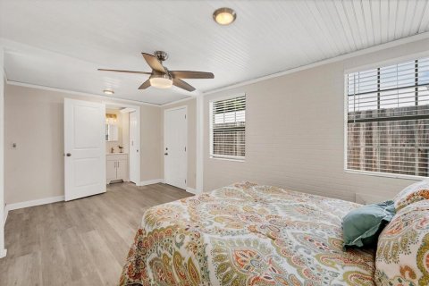 Casa en venta en Sarasota, Florida, 3 dormitorios, 137.87 m2 № 1868912 - foto 13