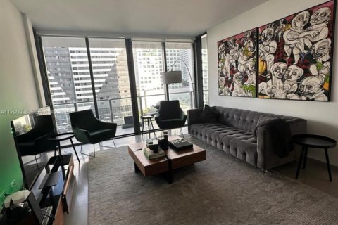 Condo in Miami, Florida, 2 bedrooms  № 2188295 - photo 9