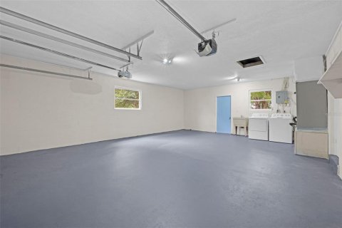 Купить виллу или дом в Кэсселберри, Флорида 5 комнат, 81.29м2, № 1844918 - фото 22