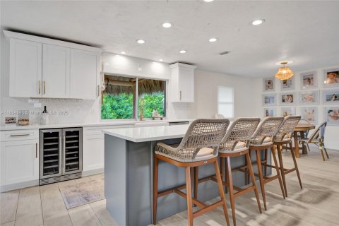 House in Lake Clarke Shores, Florida 3 bedrooms, 159.42 sq.m. № 1817073 - photo 15