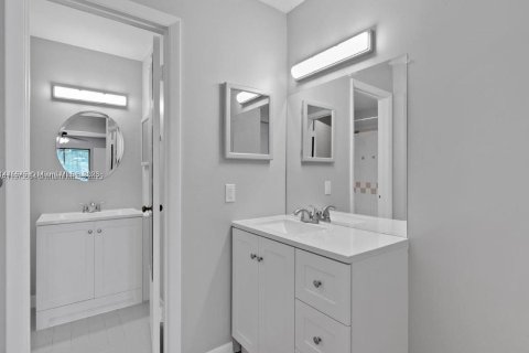 Condominio en alquiler en Homestead, Florida, 2 dormitorios, 89.19 m2 № 1928166 - foto 11