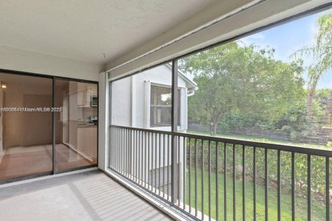 Condominio en alquiler en Homestead, Florida, 2 dormitorios, 89.19 m2 № 1928166 - foto 4