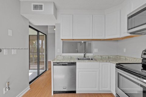 Condominio en alquiler en Homestead, Florida, 2 dormitorios, 89.19 m2 № 1928166 - foto 9