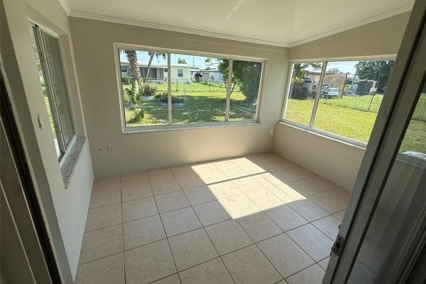 Studio in Port Charlotte, Florida № 2394269 - photo 11