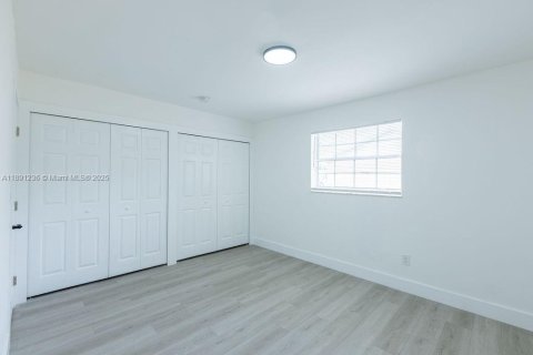 Villa ou maison à louer à Homestead, Floride: 3 chambres, 117.06 m2 № 1944555 - photo 22