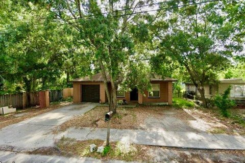 Villa ou maison à louer à Tampa, Floride: 4 chambres, 123.75 m2 № 1841769 - photo 1