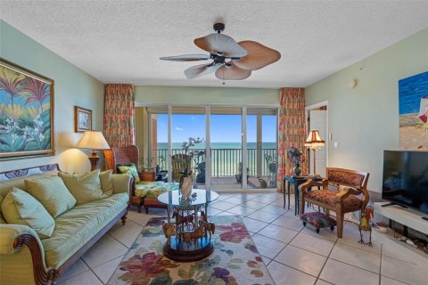 Condo in North Redington Beach, Florida, 2 bedrooms  № 1894552 - photo 15