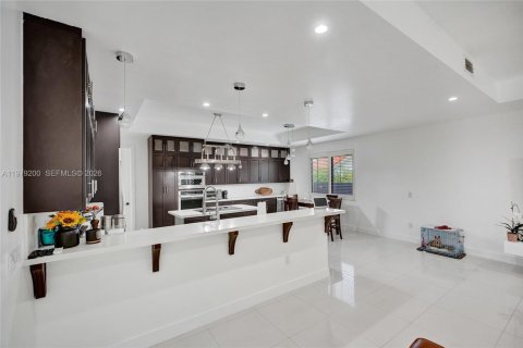 Купить виллу или дом в Майами, Флорида 5 спален, 327.85м2, № 2045423 - фото 19