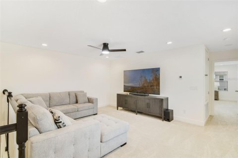 Casa en venta en Clermont, Florida, 4 dormitorios, 271.65 m2 № 1745144 - foto 22