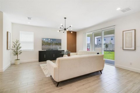 Casa en venta en Clermont, Florida, 4 dormitorios, 271.65 m2 № 1745144 - foto 17