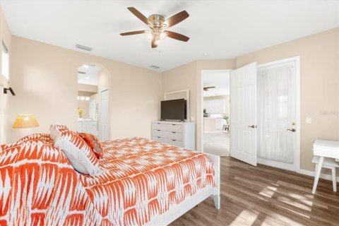 House in Bradenton, Florida 3 bedrooms, 151.99 sq.m. № 1884111 - photo 17