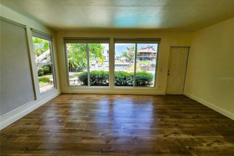 Villa ou maison à vendre à Saint Petersburg, Floride: 3 chambres, 145.02 m2 № 1907404 - photo 20
