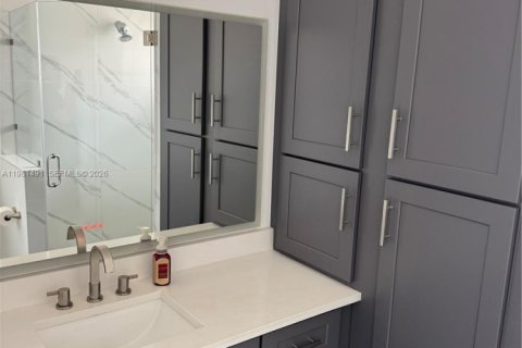 Townhouse in Boca Raton, Florida 2 bedrooms, 115.85 sq.m. № 2043113 - photo 6