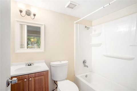 Condo in Tampa, Florida, 1 bedroom № 2393572 - photo 14