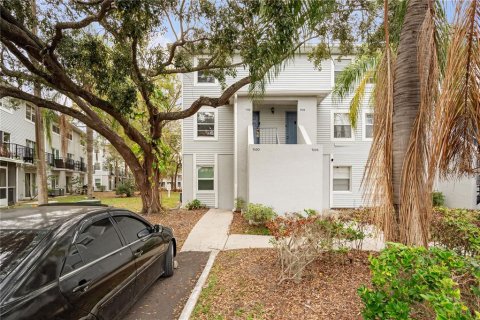 Condo in Tampa, Florida, 1 bedroom № 2393572 - photo 2