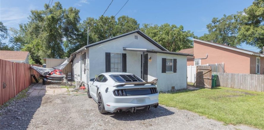 Villa ou maison à Tampa, Floride 2 chambres, 66.52 m2 № 2290604