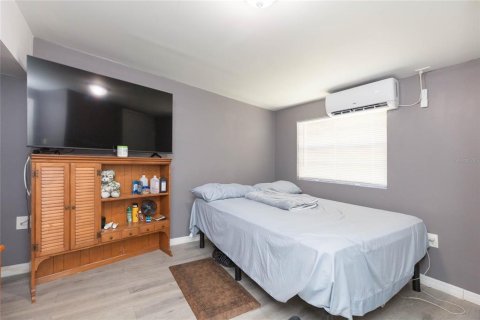 Villa ou maison à vendre à Tampa, Floride: 2 chambres, 66.52 m2 № 2290604 - photo 17